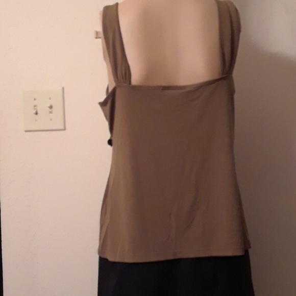 AB Studio Sleeveless Camisole Style Top - Picture 4 of 5